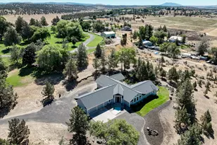 705 NE Chapel St, Madras, OR 97741 - Photo 57