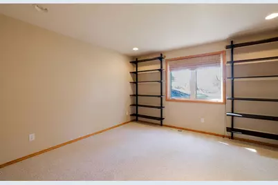 705 NE Chapel Street, Madras, OR 97741 - Photo 33