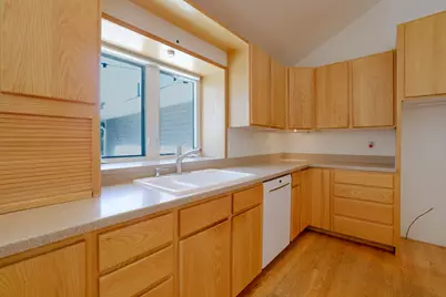 705 NE Chapel Street, Madras, OR 97741 - Photo 17