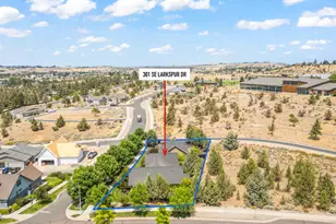 301 SE Larkspur Dr, Madras, OR 97741 - Photo 47