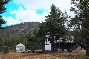 48070 Partin Dr, Beatty, OR 97621 - Photo 17