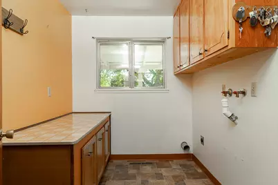 1195 E Park Street, Grants Pass, OR 97527 - Photo 15