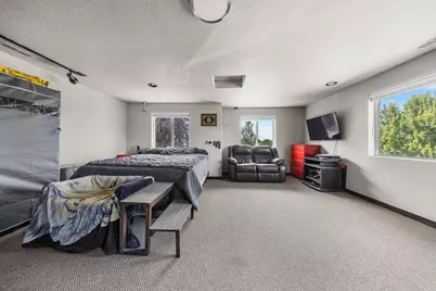 1216 SW 32nd Court, Redmond, OR 97756 - Photo 27