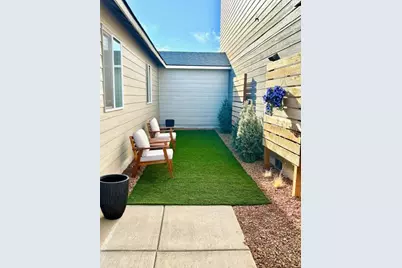 4034 SW Obsidian Place #192, Redmond, OR 97756 - Photo 33