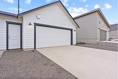 4034 SW Obsidian Place #192, Redmond, OR 97756 - Photo 31