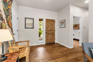 205 Vista Rim Dr, Redmond, OR 97756 - Photo 3