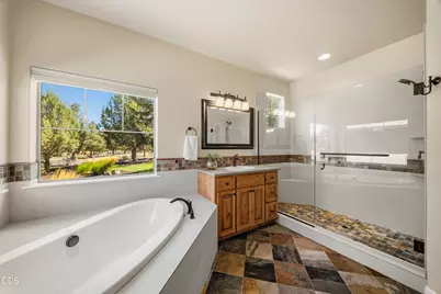 205 Vista Rim Drive, Redmond, OR 97756 - Photo 39
