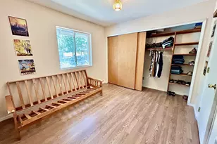 467 Draper Valley Rd, Selma, OR 97538 - Photo 21