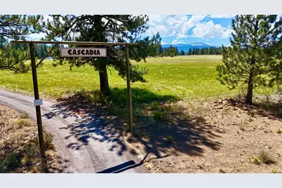 67500 Three Creeks Road, Sisters, OR 97759 - Photo 5