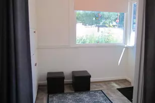 1885 Portland St, Klamath Falls, OR 97601 - Photo 11