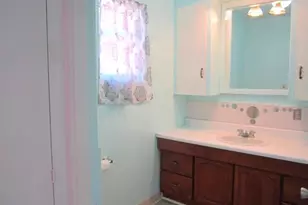 1885 Portland St, Klamath Falls, OR 97601 - Photo 35