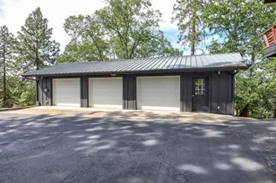 1065 S Shasta Ave, Eagle Point, OR 97524 - Photo 53