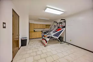 1065 S Shasta Ave, Eagle Point, OR 97524 - Photo 47