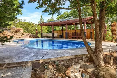 1065 S Shasta Avenue, Eagle Point, OR 97524 - Photo 57