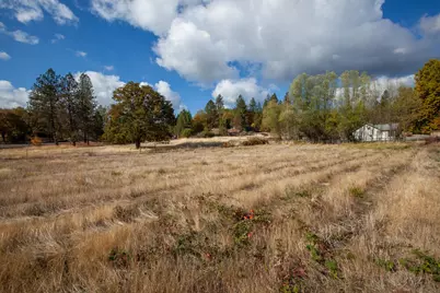 473 Templin Avenue, Grants Pass, OR 97526 - Photo 29