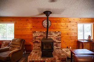 473 Templin Ave, Grants Pass, OR 97526 - Photo 11