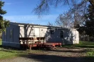 1236 Merlin Rd, Grants Pass, OR 97526 - Photo 3