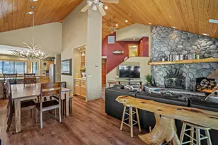 17745 Sarazen Ln, Sunriver, OR 97707 - Photo 11