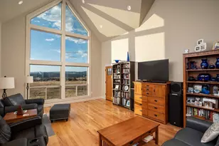 26216 W Bench Rd, John Day, OR 97845 - Photo 9