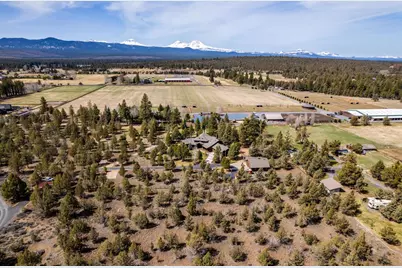 18355 Pinehurst Road, Bend, OR 97703 - Photo 53