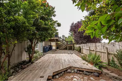 1214 Ransom Avenue, Brookings, OR 97415 - Photo 37