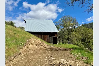 6585 Little Applegate Road, Jacksonville, OR 97530 - Photo 35