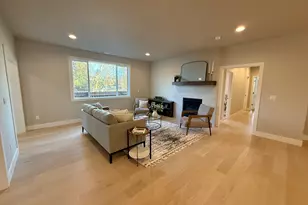 61405 SE Daybreak Ct, Bend, OR 97702 - Photo 7
