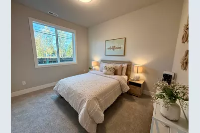 61405 SE Daybreak Court #1, Bend, OR 97702 - Photo 13