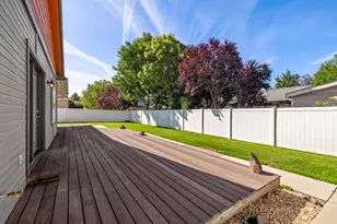 6404 Ventura Dr, Klamath Falls, OR 97603 - Photo 11