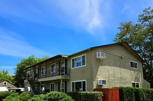 350 Alder St, Central Point, OR 97502 - Photo 3