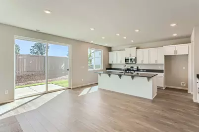 63229 Carly Ln, Bend, OR 97701 - Photo 3