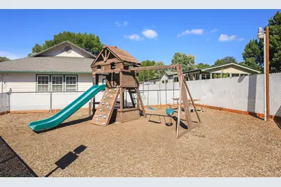 633 E Archwood Drive #UNIT 44, Eagle Point, OR 97524 - Photo 33