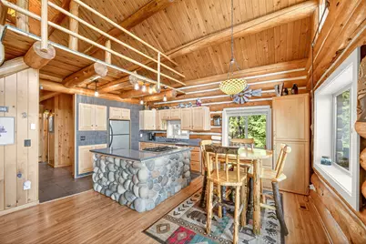 5255 Griffin Lane, Medford, OR 97501 - Photo 7