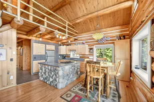 5255 Griffin Ln, Medford, OR 97501 - Photo 7