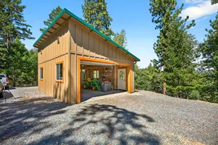 5255 Griffin Ln, Medford, OR 97501 - Photo 43