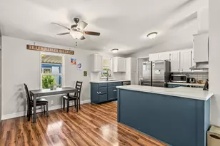 633 E Archwood Dr, Eagle Point, OR 97524 - Photo 7