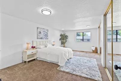 1430 S Oakdale Avenue, Medford, OR 97501 - Photo 9