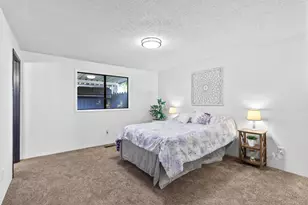 1430 S Oakdale Ave, Medford, OR 97501 - Photo 13