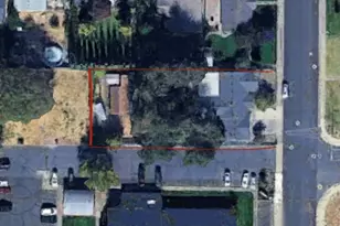 1430 S Oakdale Ave, Medford, OR 97501 - Photo 3