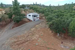 739 W Rolling Hills Dr, Eagle Point, OR 97524 - Photo 43