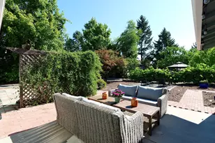 2027 Fairlane Dr, Medford, OR 97501 - Photo 29