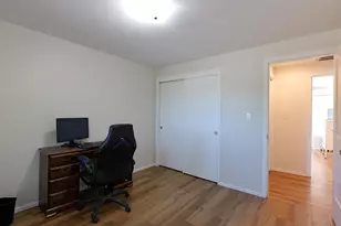 2027 Fairlane Dr, Medford, OR 97501 - Photo 23