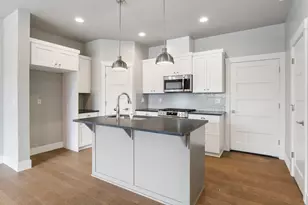 3977 SW Coyote Ave, Redmond, OR 97756 - Photo 5