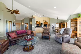 4865 Sunset Ridge Rd, Klamath Falls, OR 97601 - Photo 9