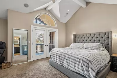 115 Wells Fargo Drive, Jacksonville, OR 97530 - Photo 29