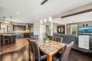 115 Wells Fargo Dr, Jacksonville, OR 97530 - Photo 25