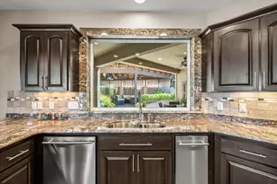 115 Wells Fargo Dr, Jacksonville, OR 97530 - Photo 23