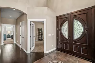 115 Wells Fargo Dr, Jacksonville, OR 97530 - Photo 15