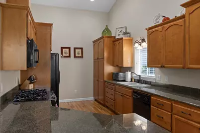 51 Broken Stone Way, Eagle Point, OR 97524 - Photo 11