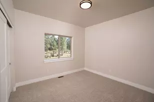 60340 Hiawatha Ln, Bend, OR 97702 - Photo 21